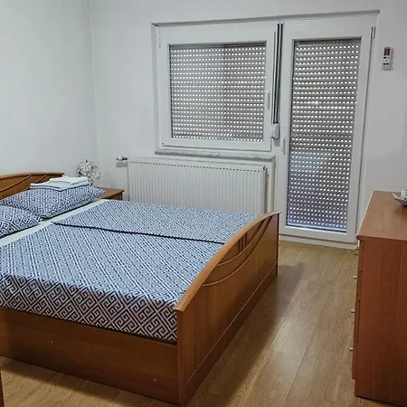 Daire Sedef Bihać